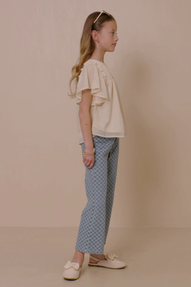 Girls Textured Ruffled Flutter Sleeve Top